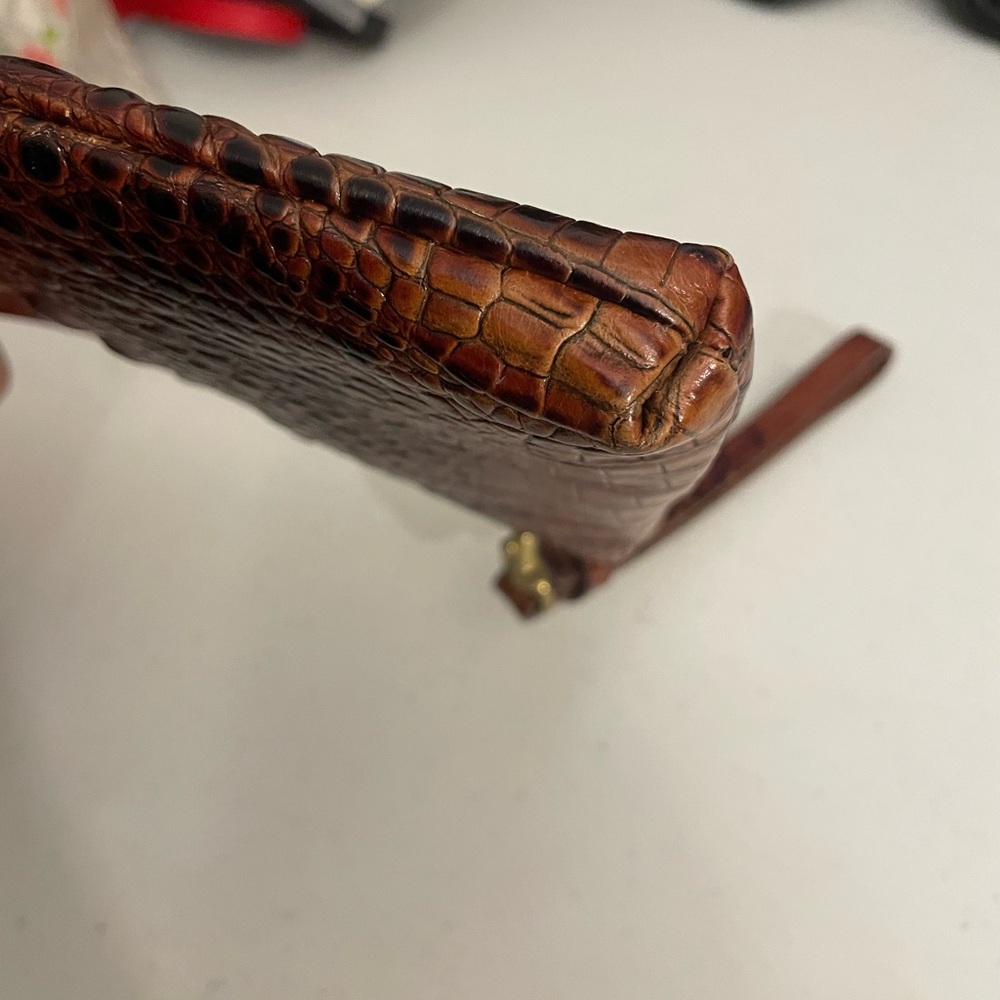 Brahmin Wristlet - Picture 5 of 9